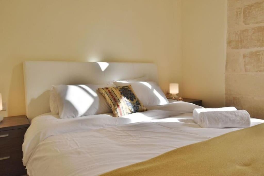 Vallettastay - Lucky Star One Bedroom Apartment 401 Eksteriør bilde